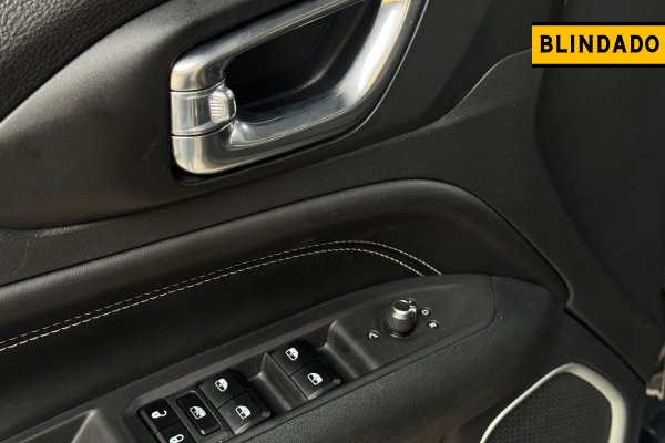 JEEP COMPASS 2.0 16V DIESEL LONGITUDE 4X4 AUTOMÁTICO 2022/2023 JEEP COMPASS 2.0 16V DIESEL LONGITUDE 4X4 AUTOMÁTICO 2022/2023